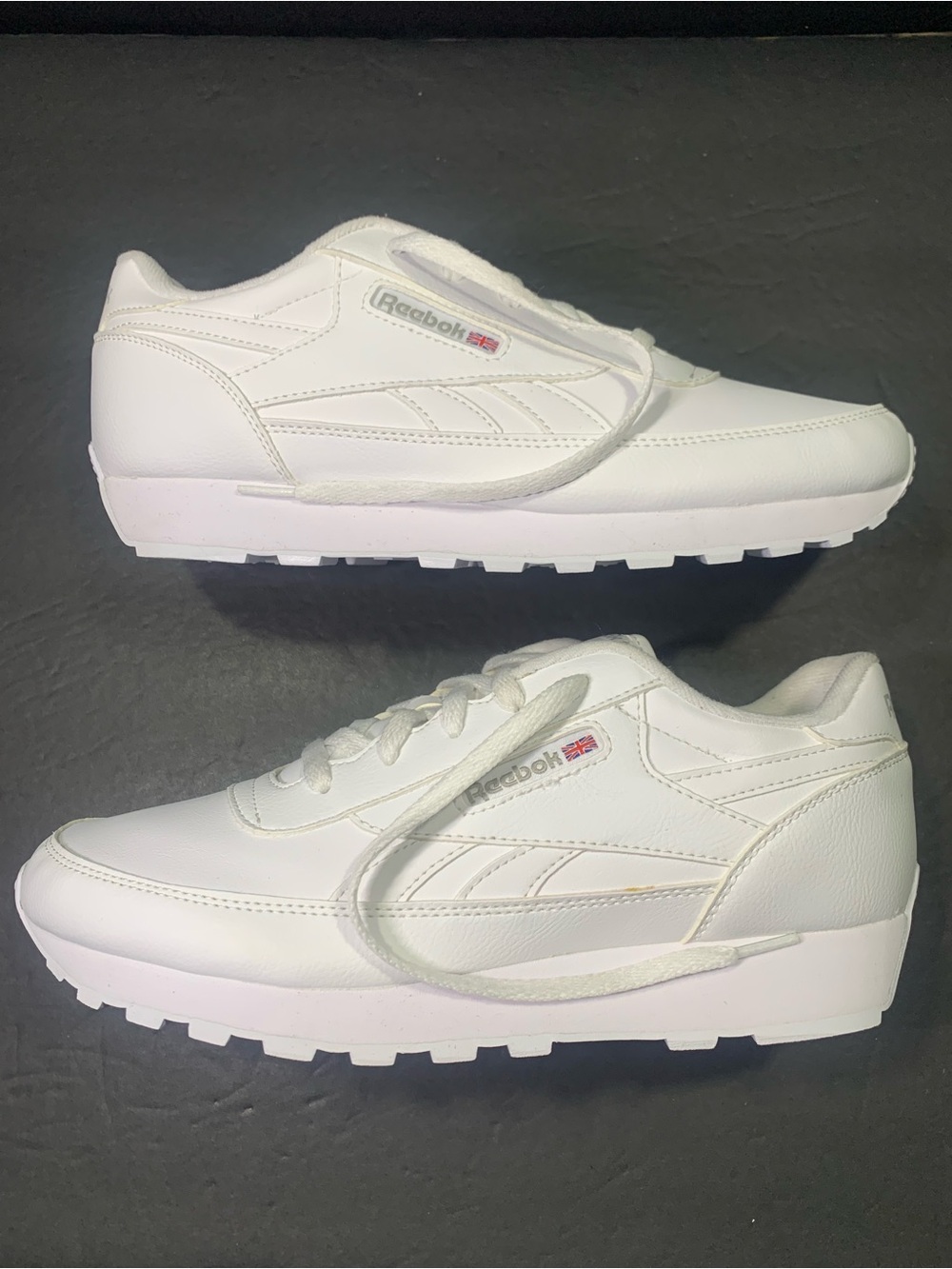 Reebok Classic Renaissance Women’s White Ultra Comfort Sneakers Shoe Size 10.5